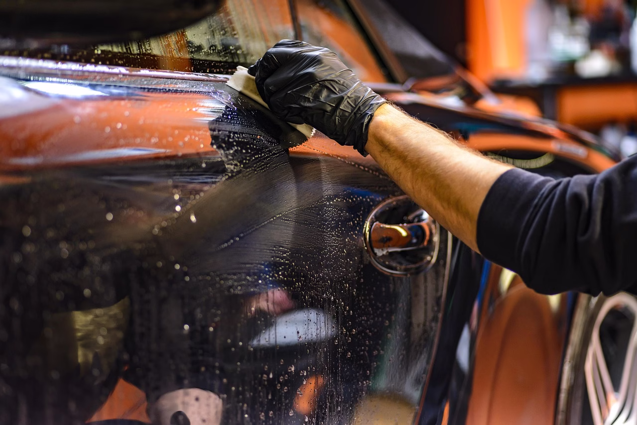 Mobile vs Workshop Scratch Repair: Which One Do You Actually Need?